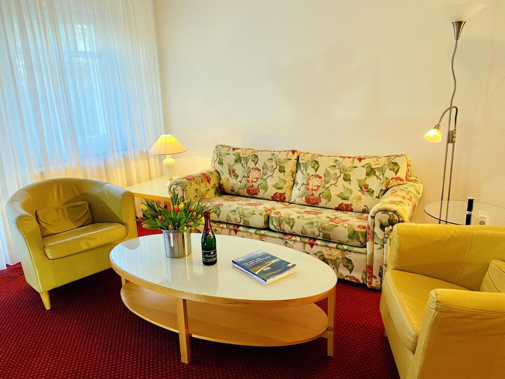 Haus Kastell - Suite Strandglueck Heringsdorf Kültér fotó